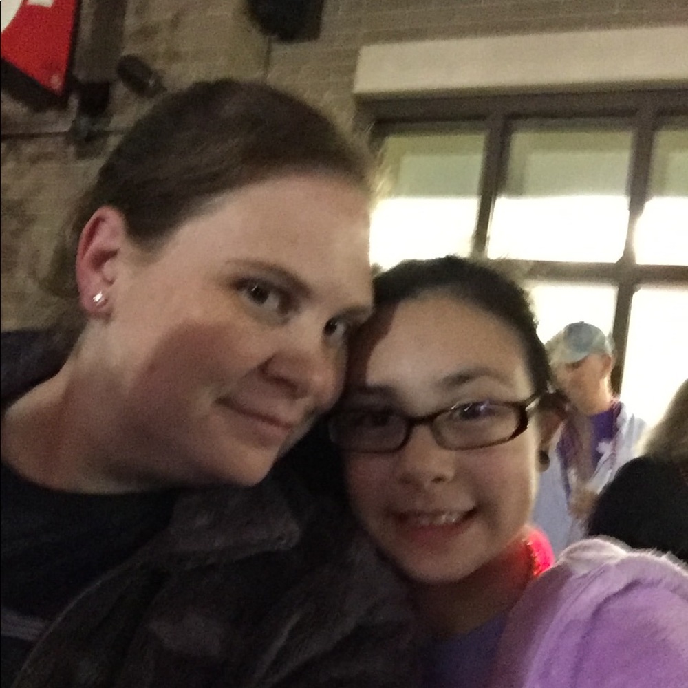 Meet your Posher, Chloe